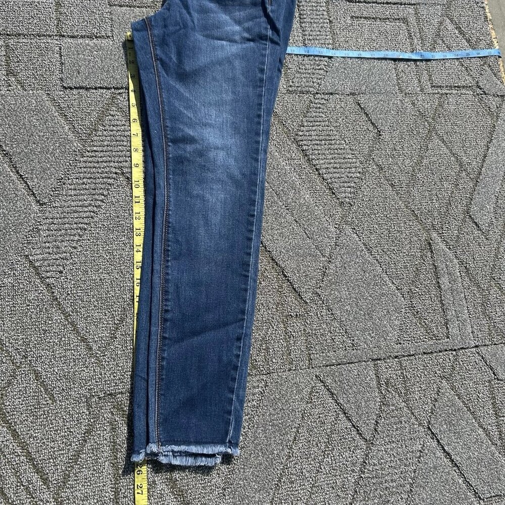 Women's Blue Jeans - Picture 5 of 12